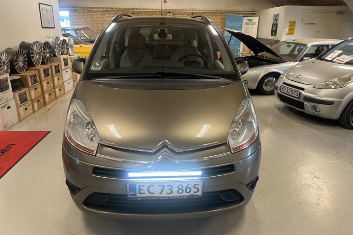 Beige Citroën Grand C4 Picasso fra 2010