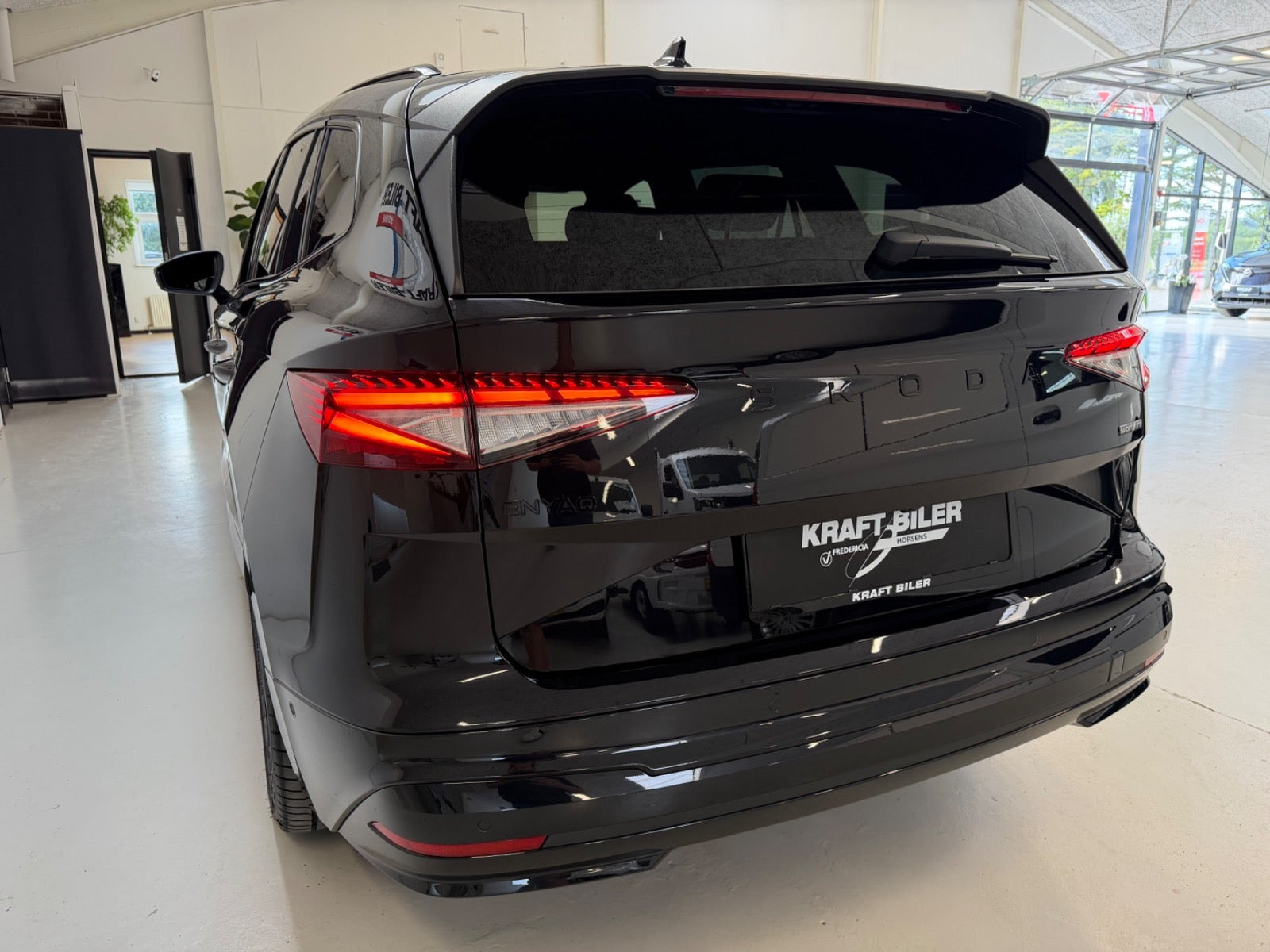 Sort Skoda Enyaq fra 2025