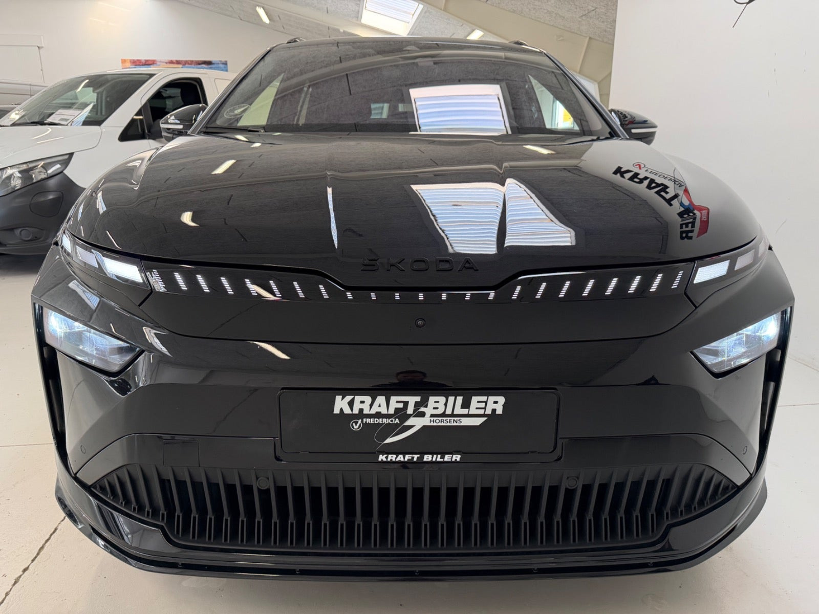 Sort Skoda Enyaq fra 2025