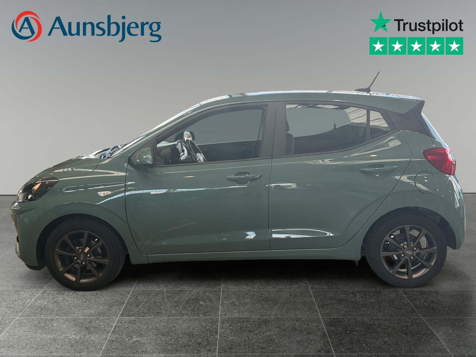 Grøn Hyundai i10 fra 2022