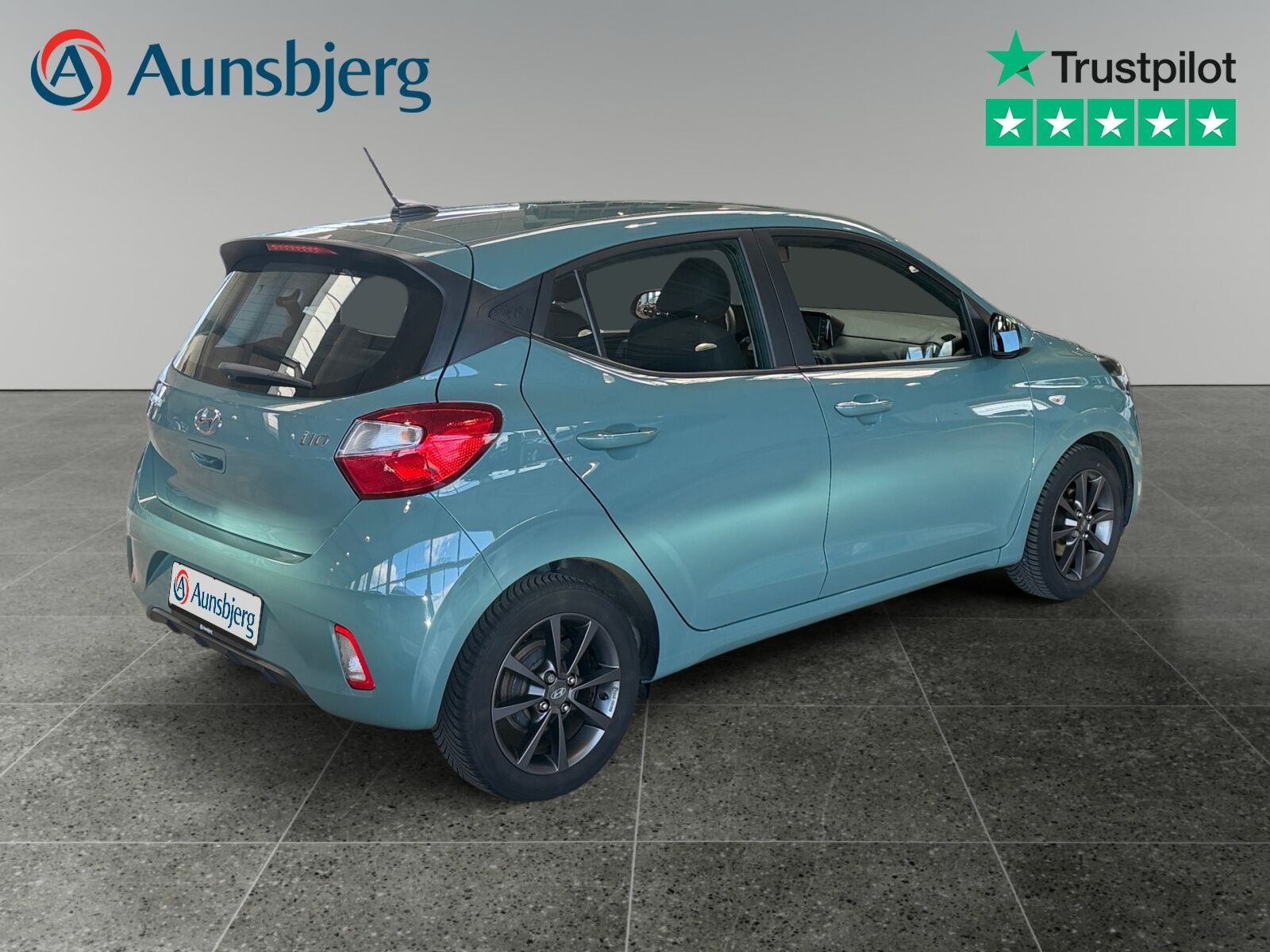 Grøn Hyundai i10 fra 2022