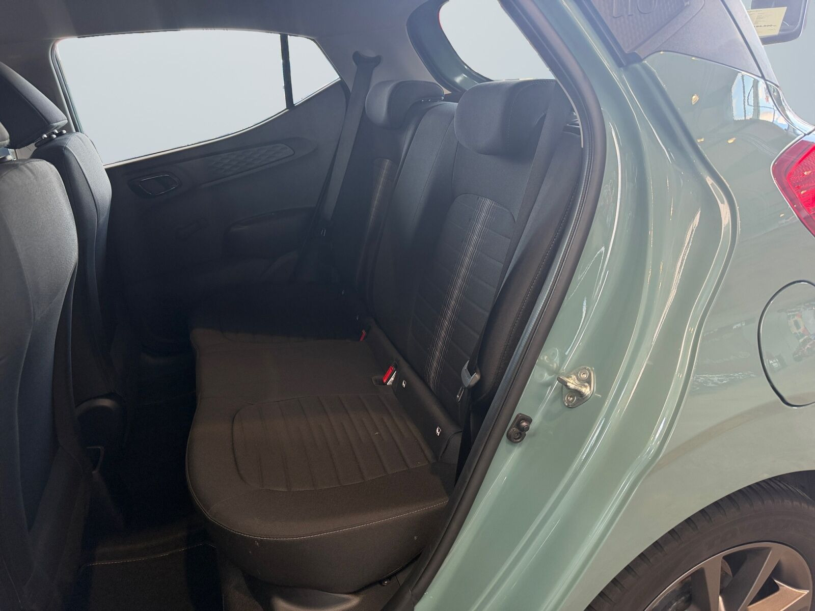 Grøn Hyundai i10 fra 2022