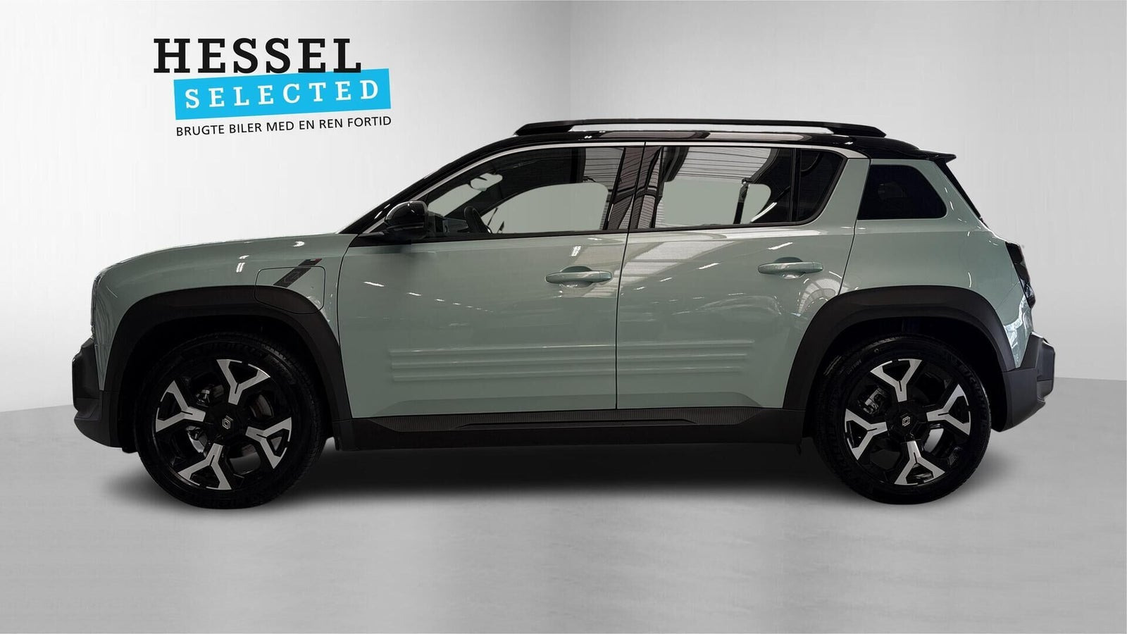 Grøn Renault 4 E-Tech fra 2025