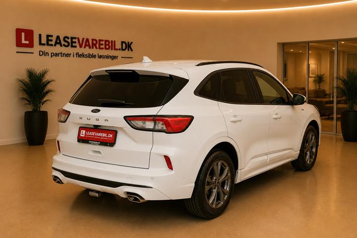 Hvid Ford Kuga fra 2022