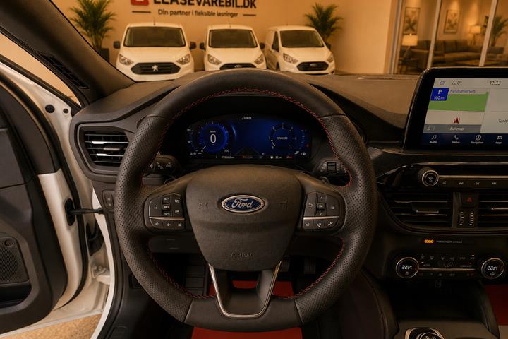 Hvid Ford Kuga fra 2022