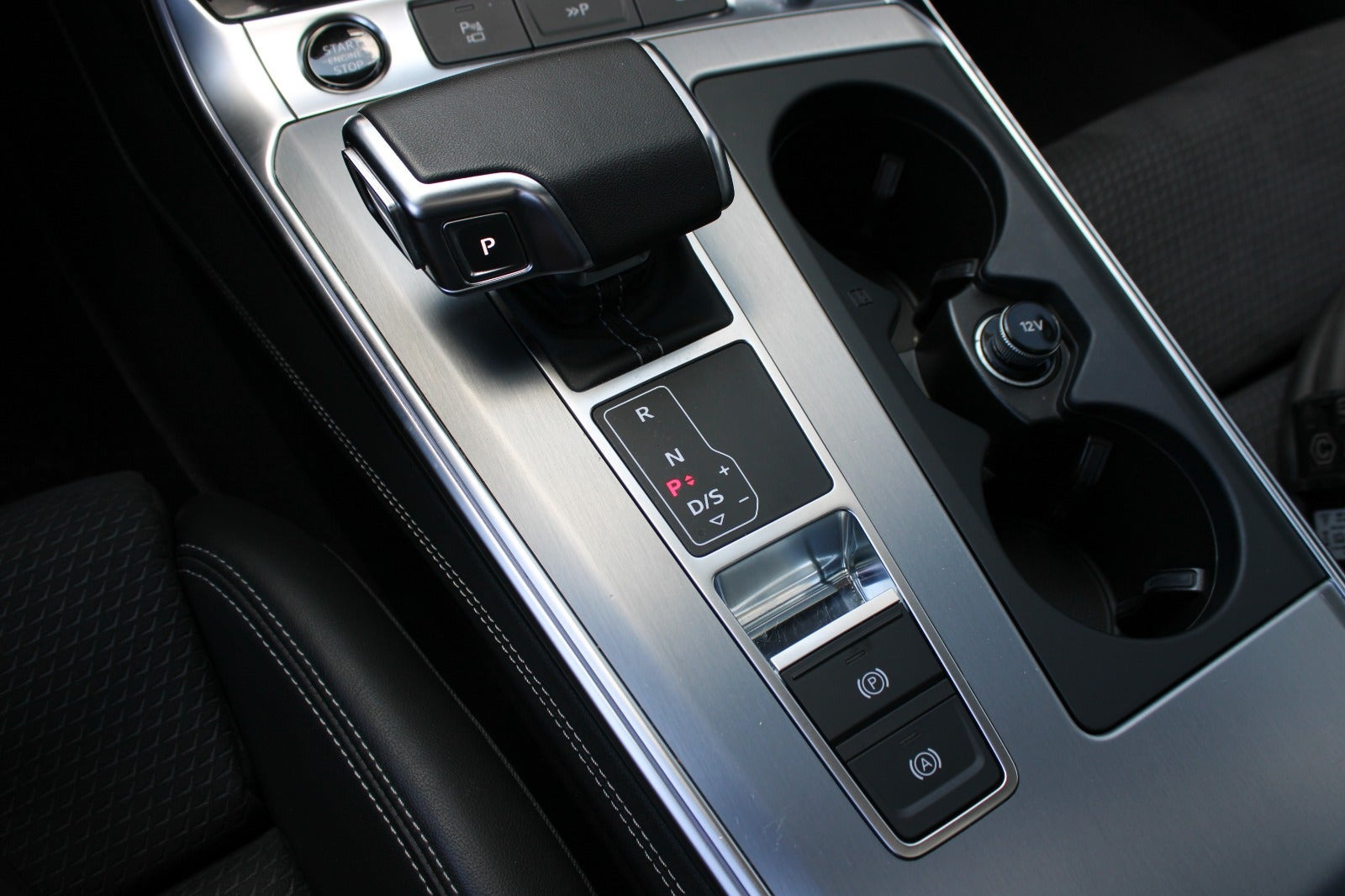 Sort Audi A6 fra 2023