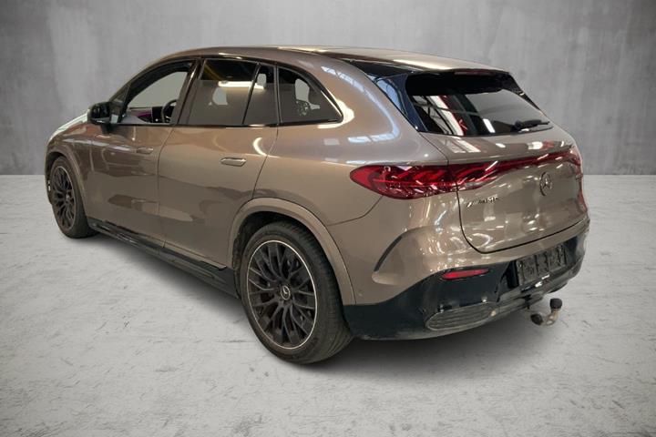 Brun Mercedes EQE43 SUV fra 2023