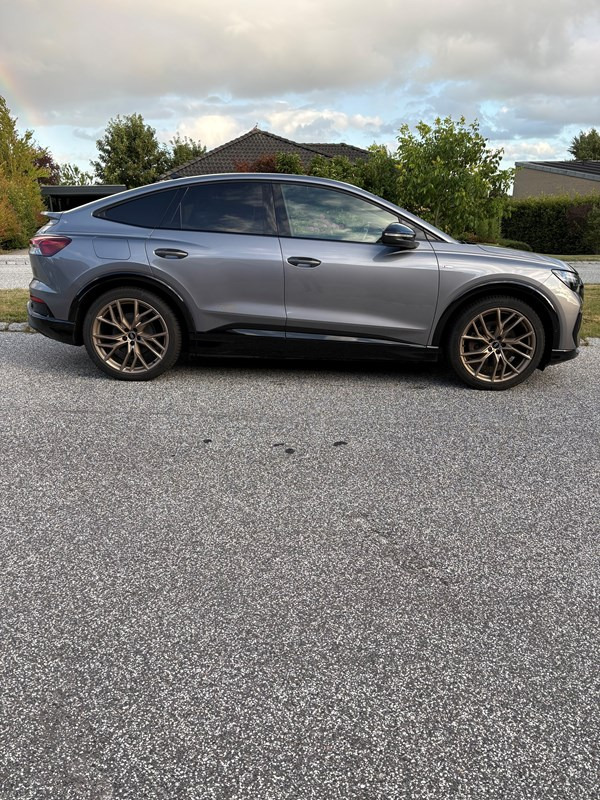 undefined Audi Q4 e-tron fra 2022