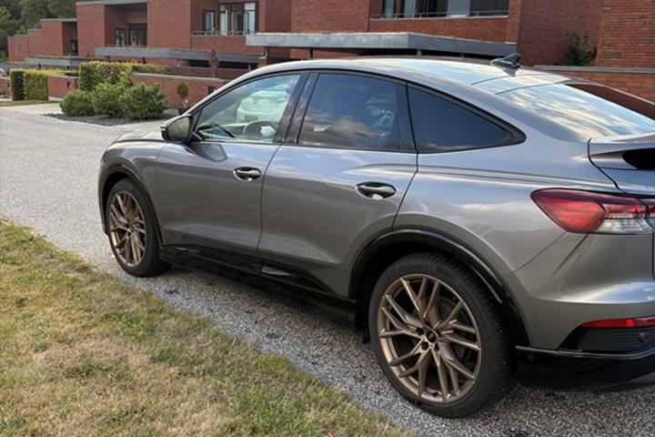 undefined Audi Q4 e-tron fra 2022