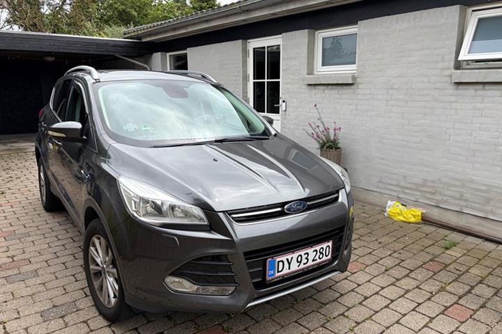 undefined Ford Kuga fra 2016