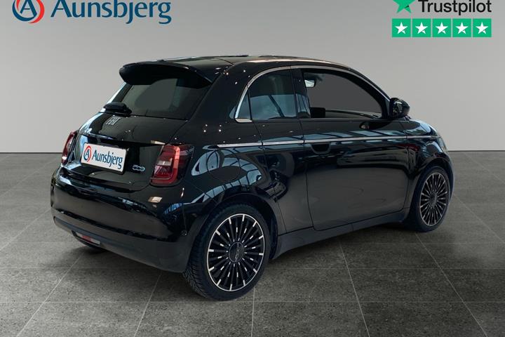 Sort Fiat 500e fra 2024
