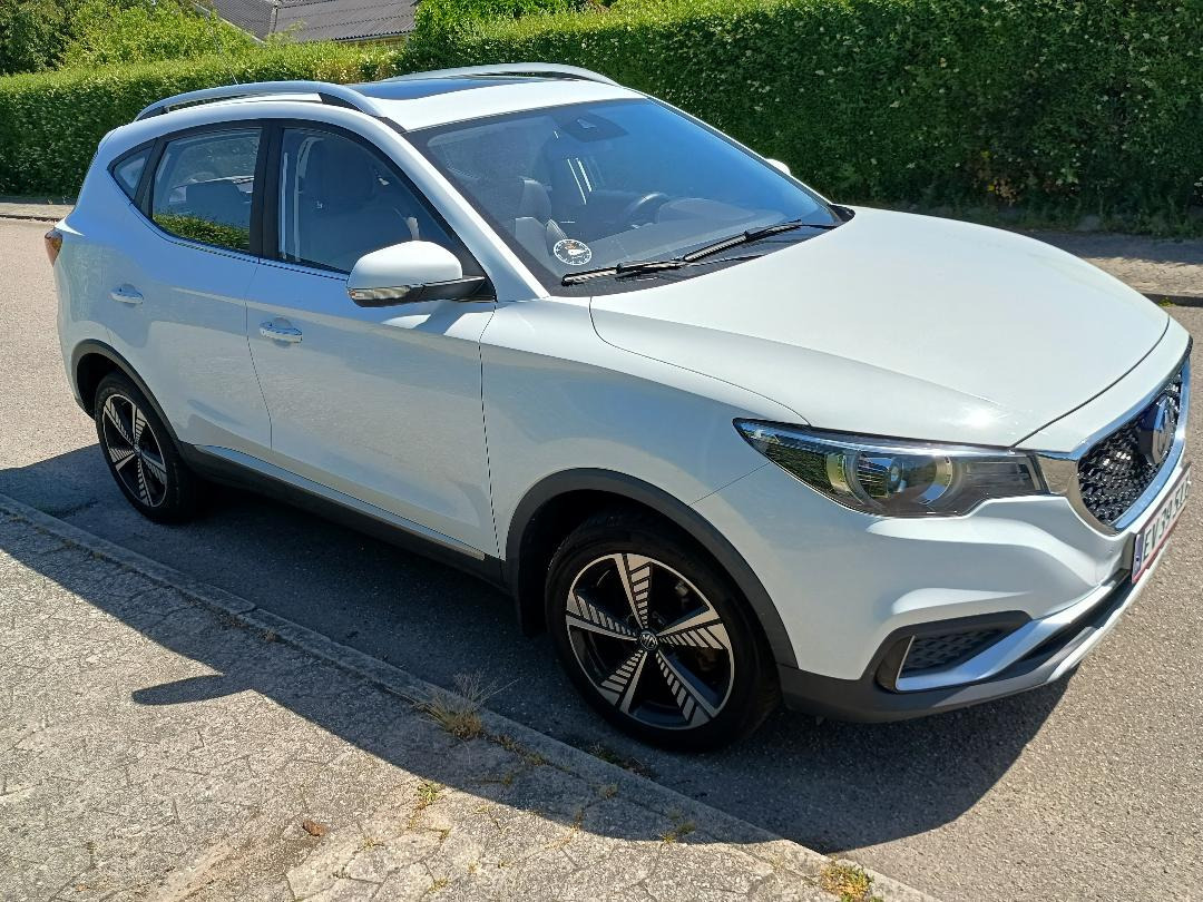 Hvid MG ZS EV fra 2021