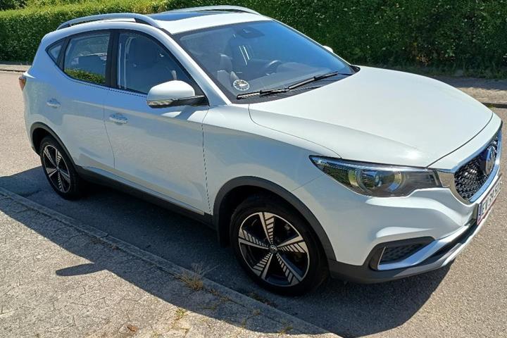 Hvid MG ZS EV fra 2021