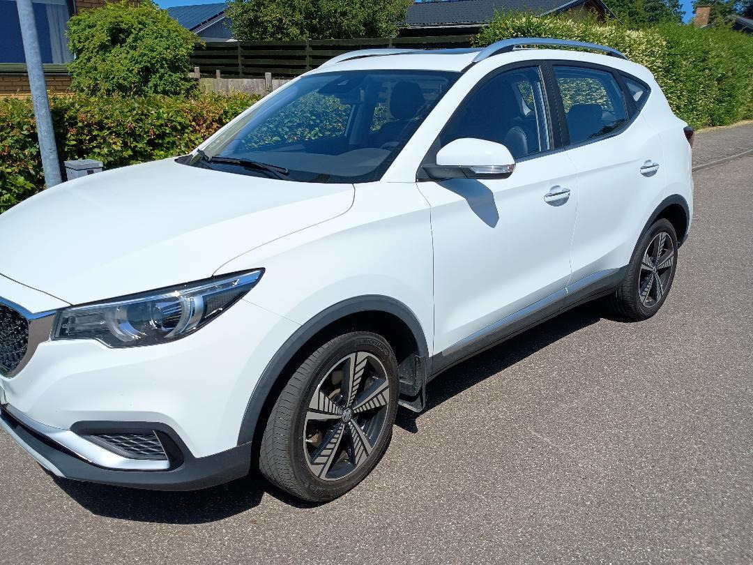 Hvid MG ZS EV fra 2021