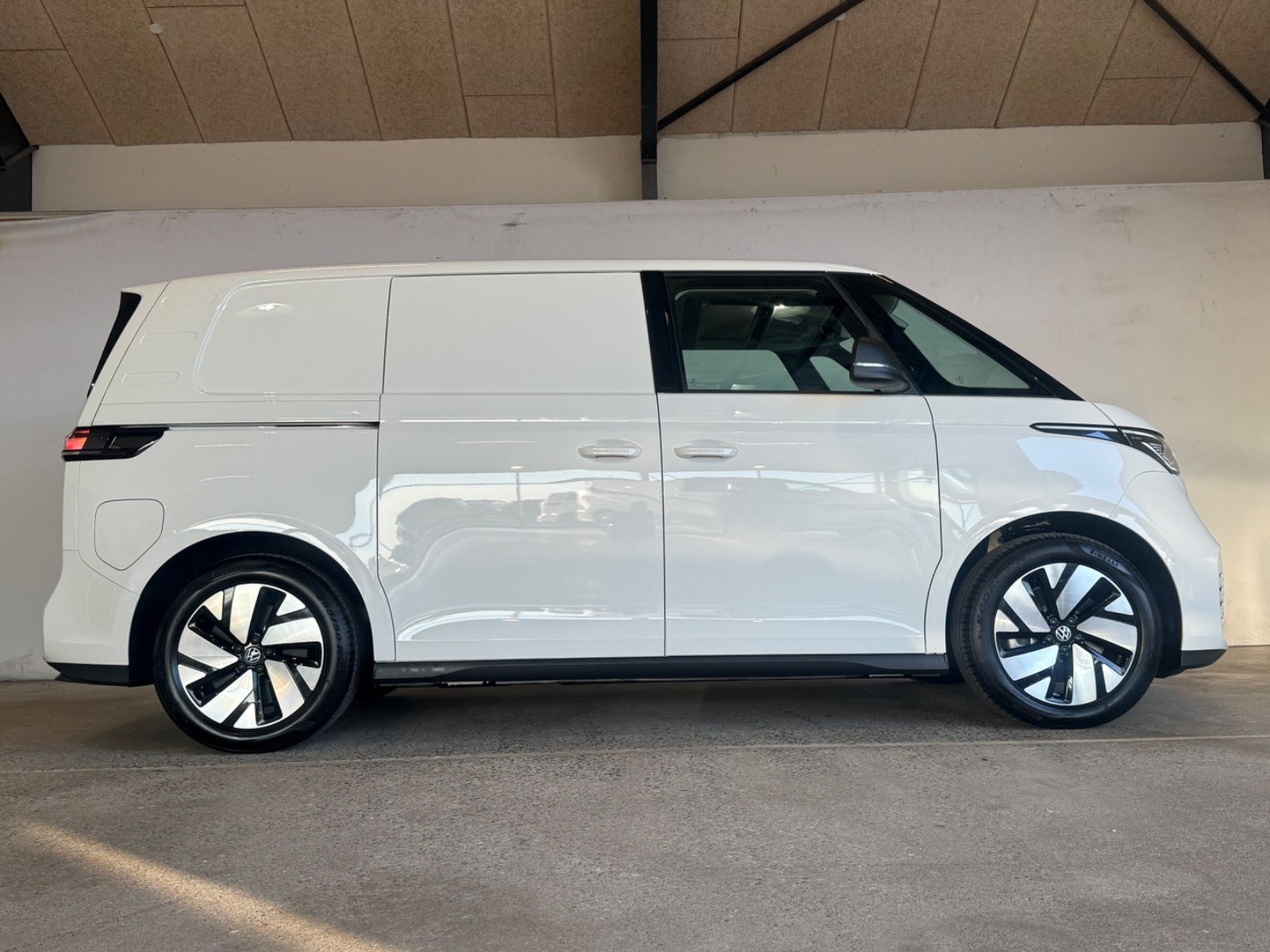 Hvid VW ID.Buzz fra 2026