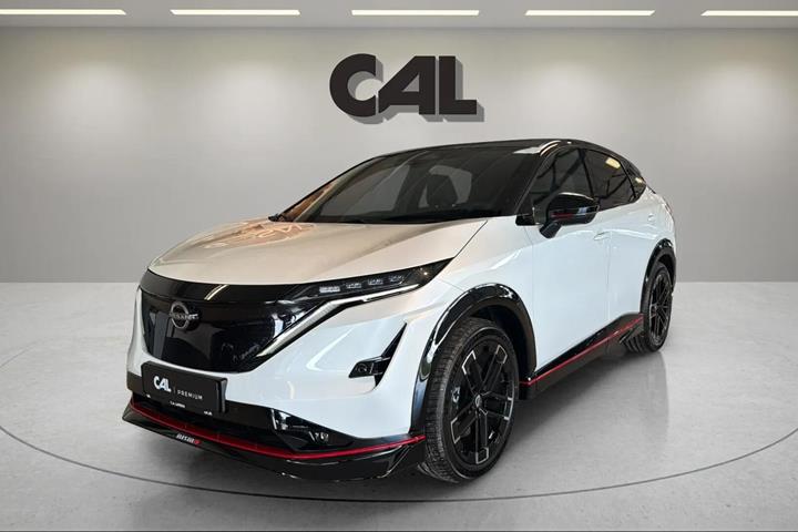 Hvid Nissan Ariya fra 2026