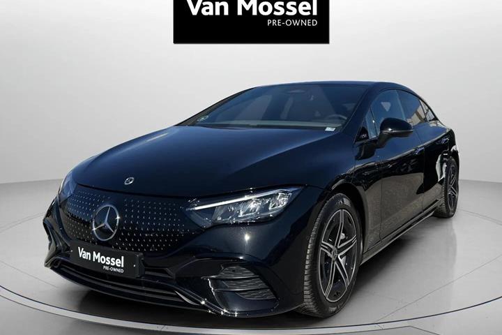 Sort Mercedes EQE 350+ fra 2025