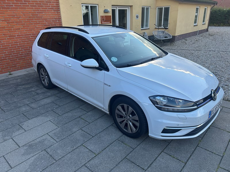 VW Golf 1.5 TSI EVO 130 Variant DSG7