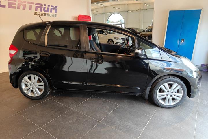 Sort Honda Jazz fra 2015