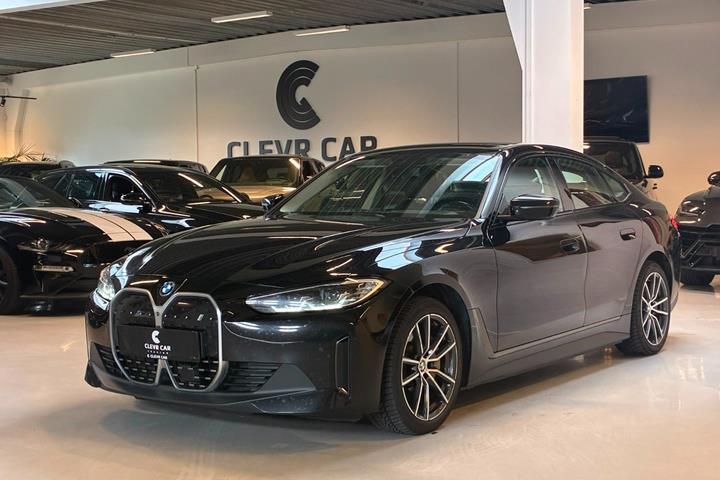 Sort BMW i4 fra 2023