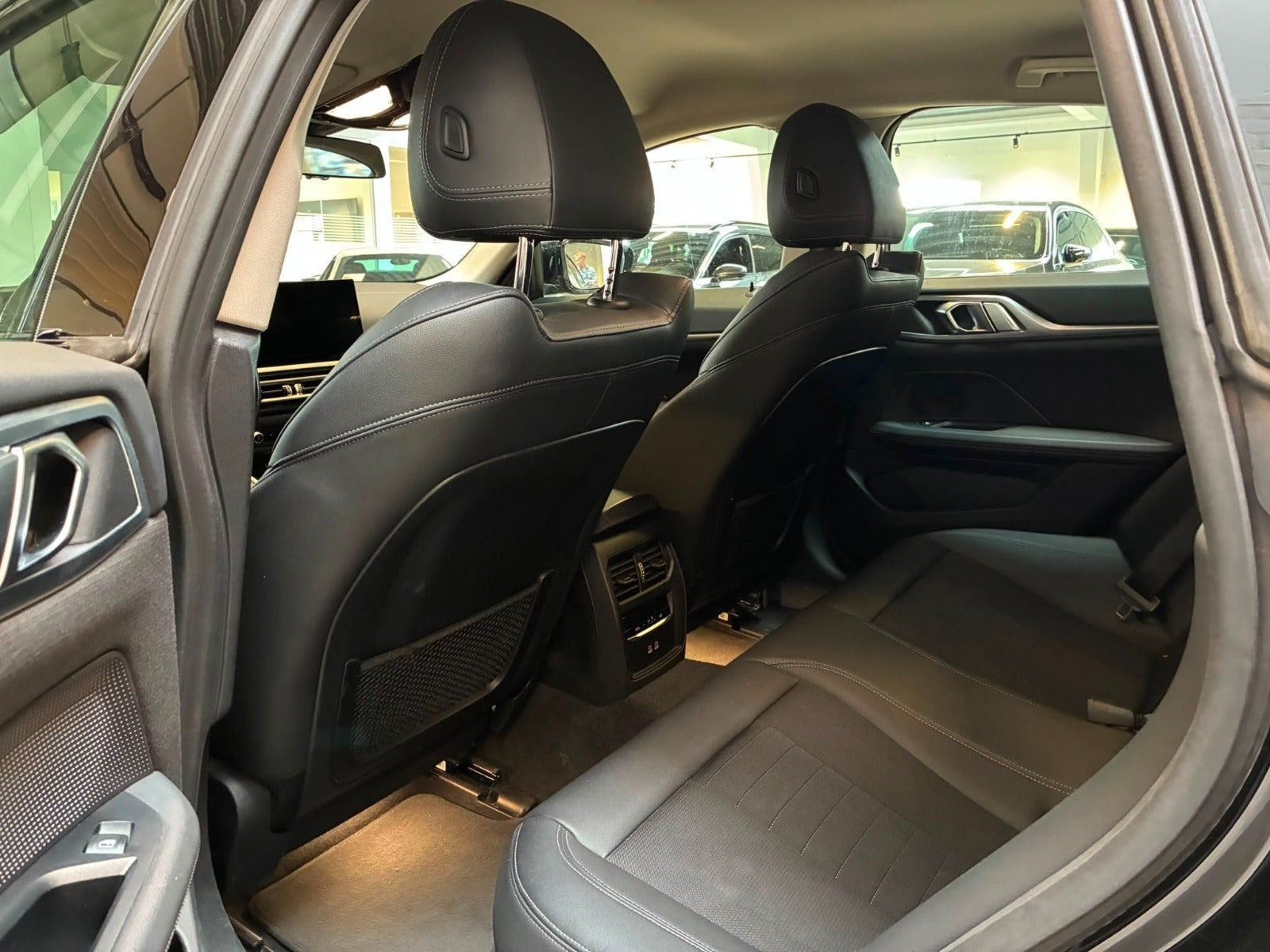Sort BMW i4 fra 2023