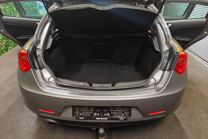 undefined Alfa Romeo Giulietta fra 2012