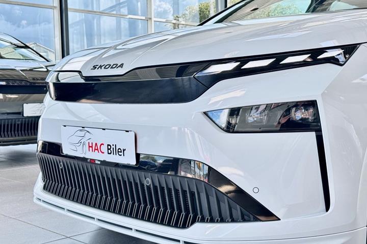 Sort Skoda Enyaq fra 2026