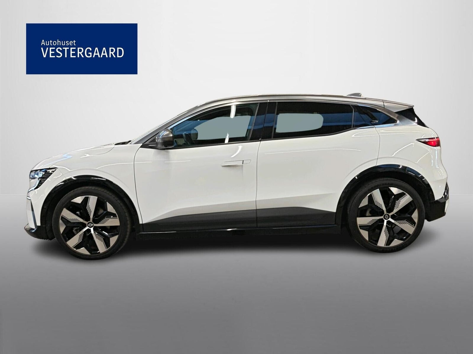 Hvid Renault Megane E-Tech fra 2023