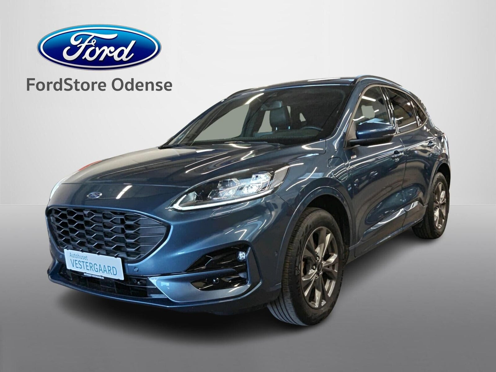 Ford Kuga 2,5 PHEV ST-Line X CVT