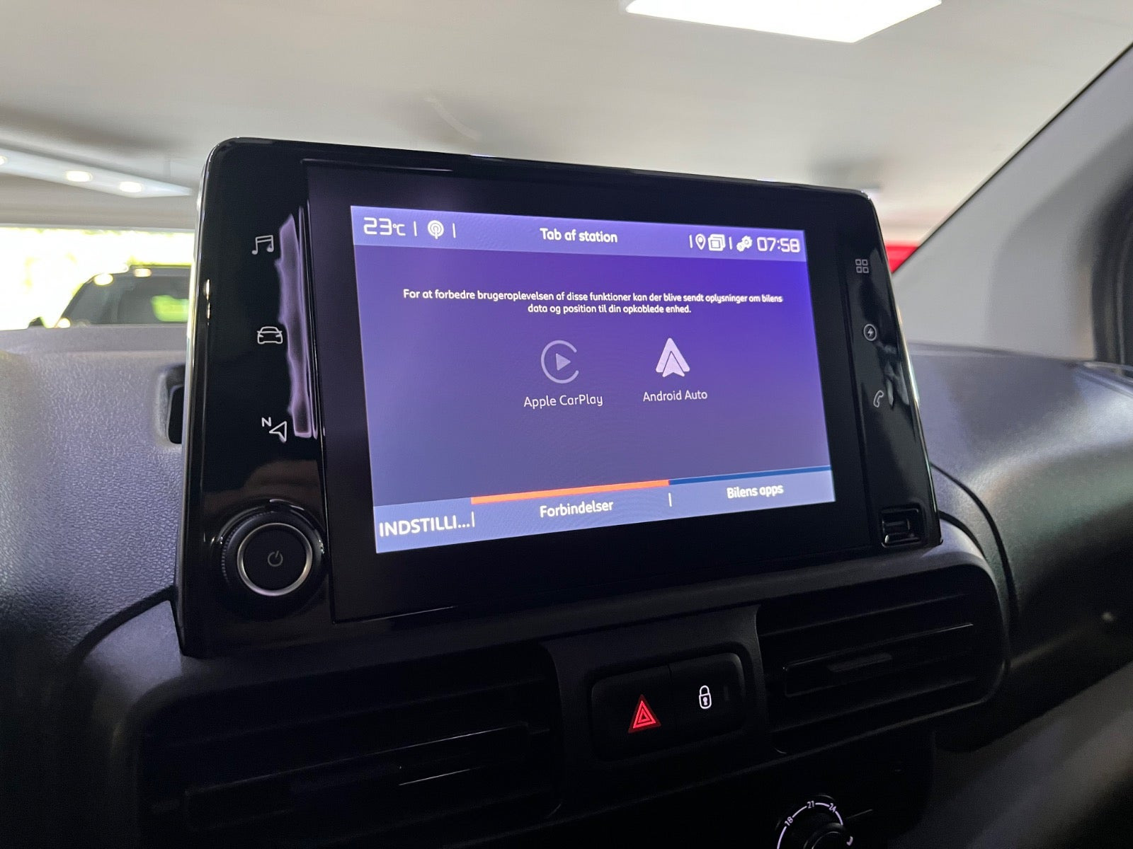 Blå Fiat Doblò E fra 2023