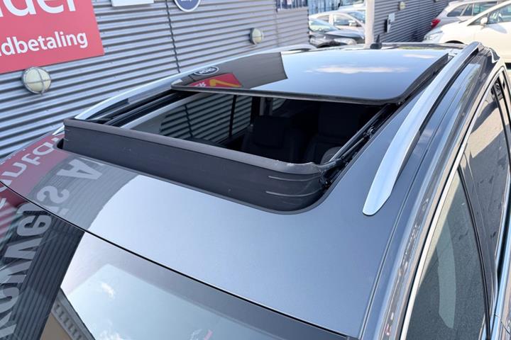 undefined VW Touran fra 2020