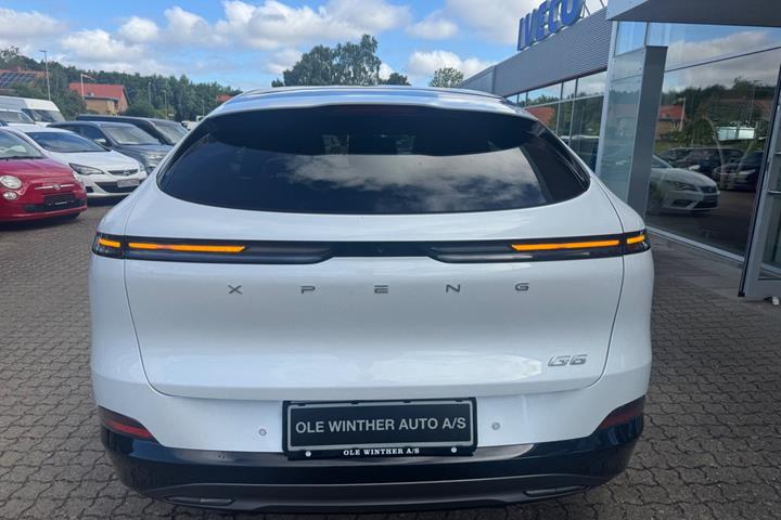 Hvid Xpeng G6 fra 2024