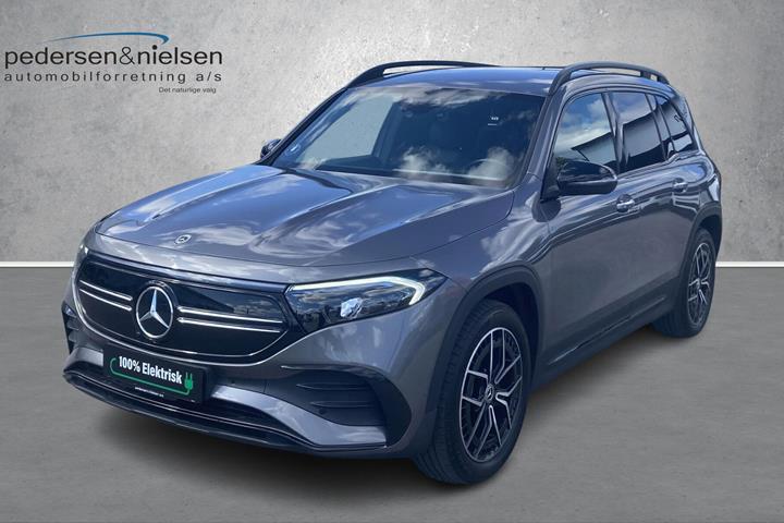 Sort Mercedes EQB 250+ fra 2023