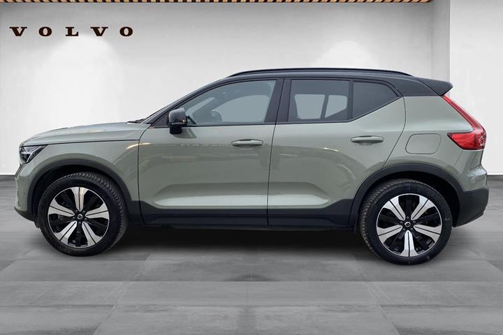 Grøn Volvo XC40 fra 2022
