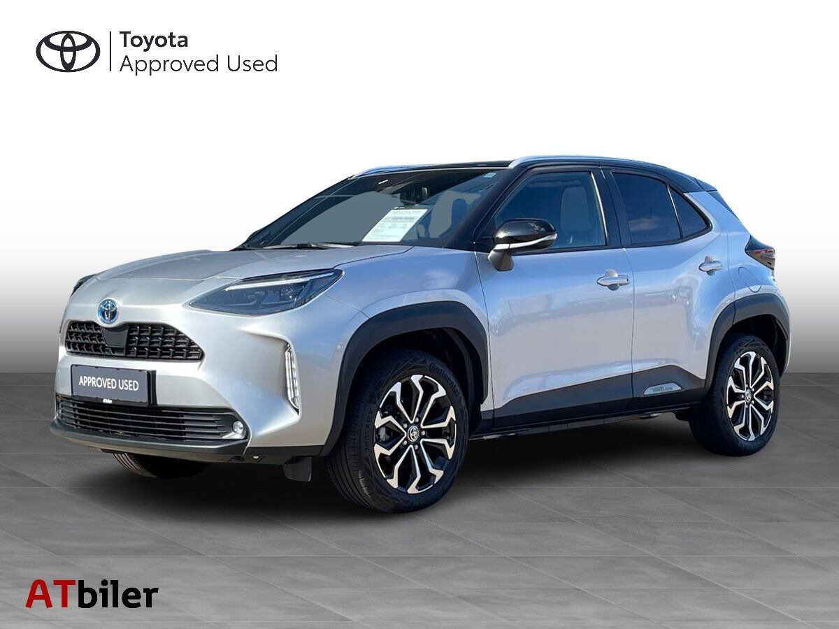 Toyota Yaris Cross 1,5 Hybrid Style Bi-tone 116HK 5d Trinl. Gear
