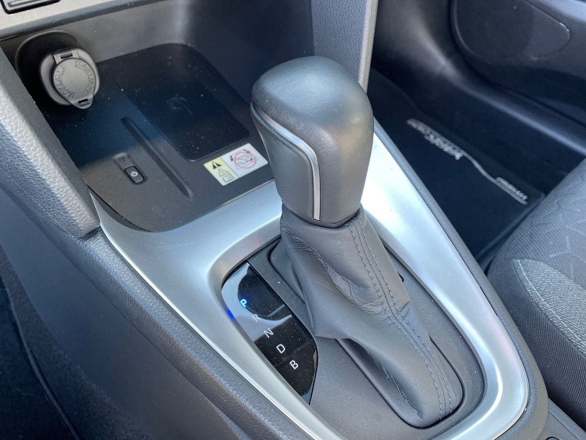 Sort Toyota Yaris Cross fra 2022