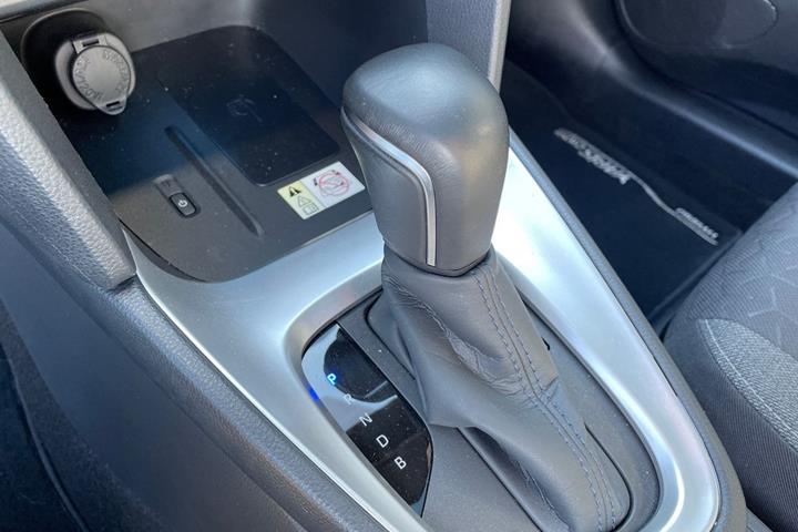 Sort Toyota Yaris Cross fra 2022