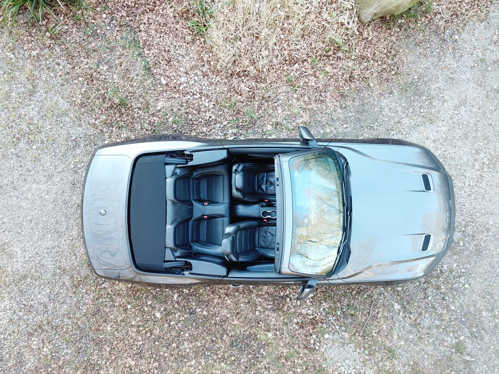 Grå Ford Mustang fra 2015