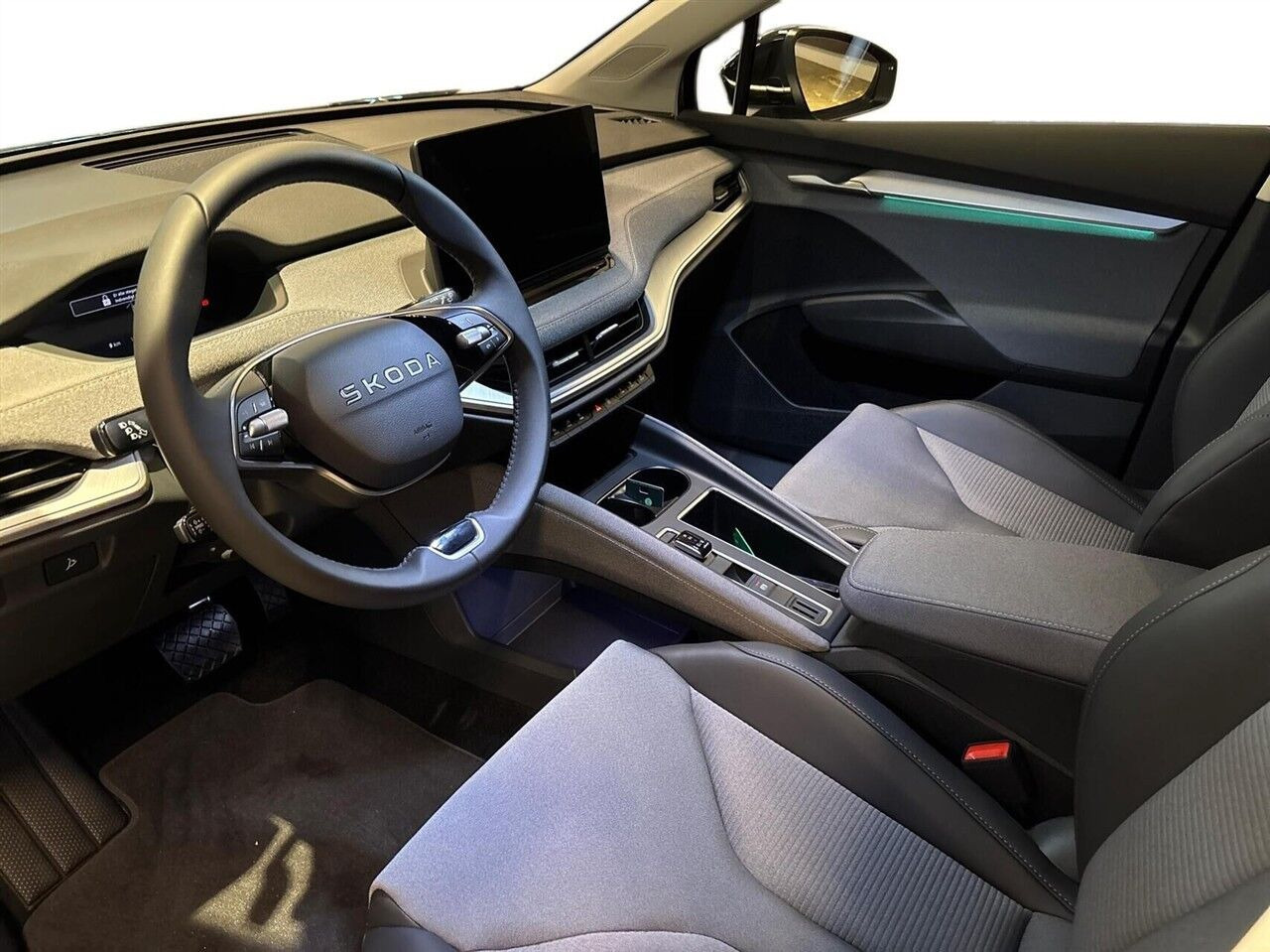 Sort Skoda Enyaq fra 2026