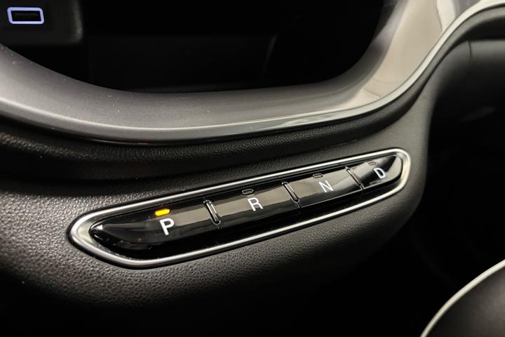 Hvid Fiat 500e fra 2023