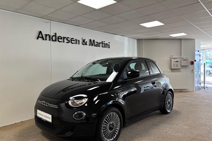 Sort Fiat 500e fra 2023