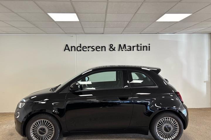 Sort Fiat 500e fra 2023