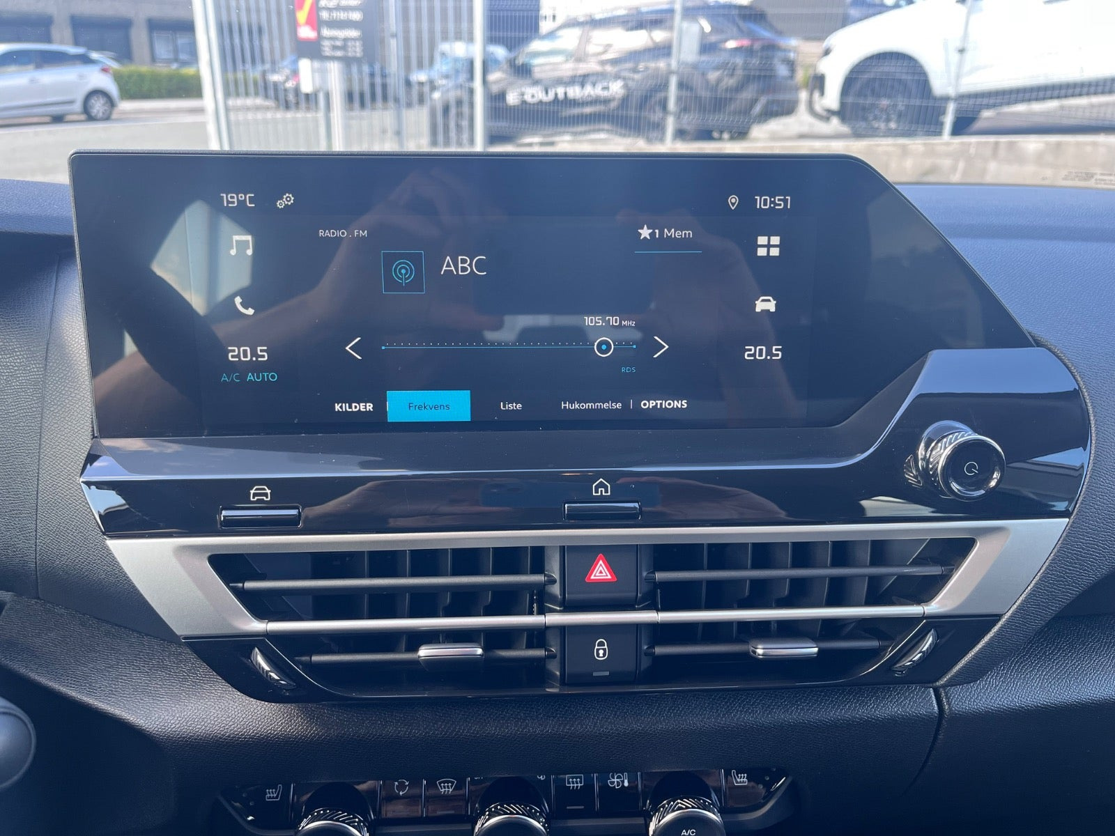 Sort Citroën C4 fra 2023