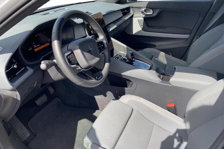 Hvid Polestar 2 fra 2022