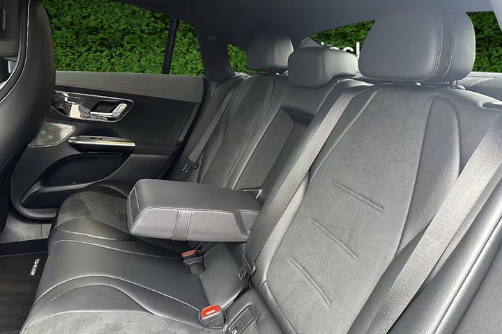 undefined Mercedes EQE350 fra 2023