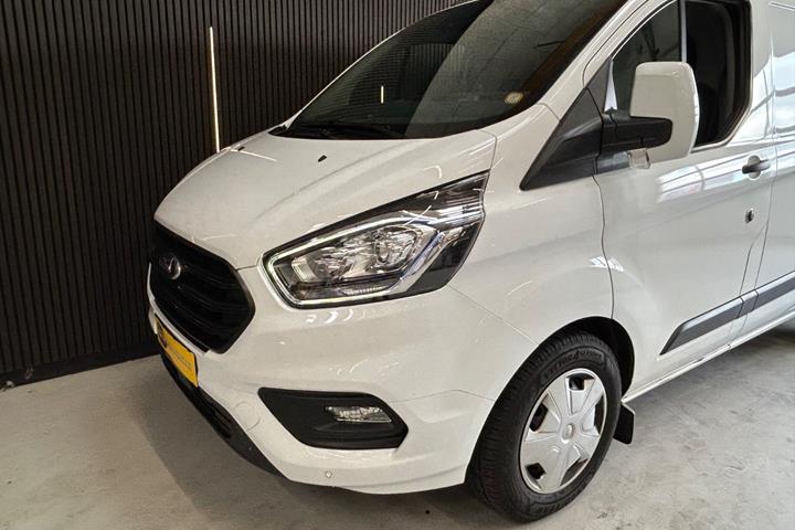 Hvid Ford Transit Custom 320 L1 fra 2022