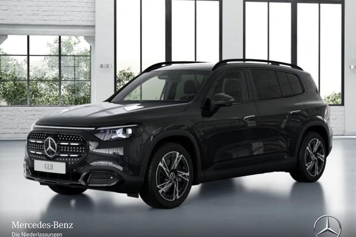 Sort Mercedes GLB250+ fra 2026