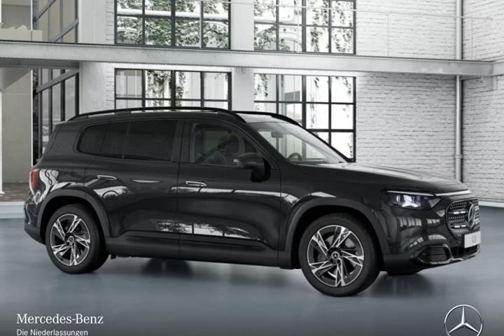 Sort Mercedes GLB250+ fra 2026