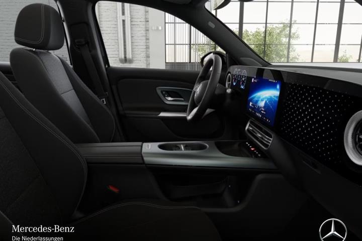 Sort Mercedes GLB250+ fra 2026