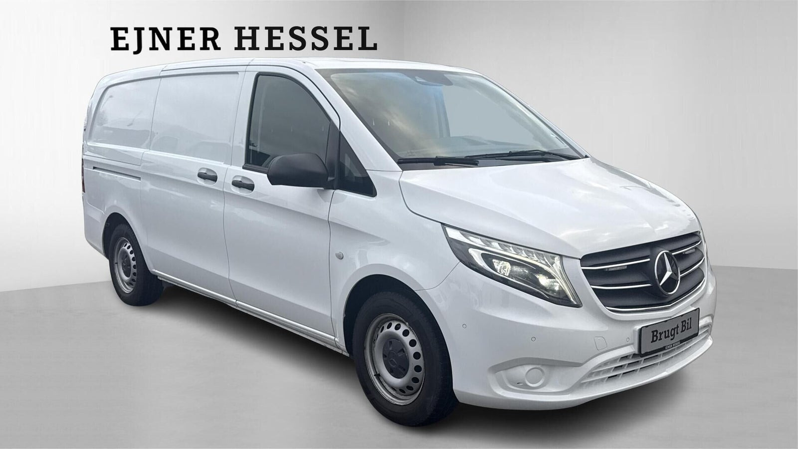 Hvid Mercedes Vito 114 fra 2021